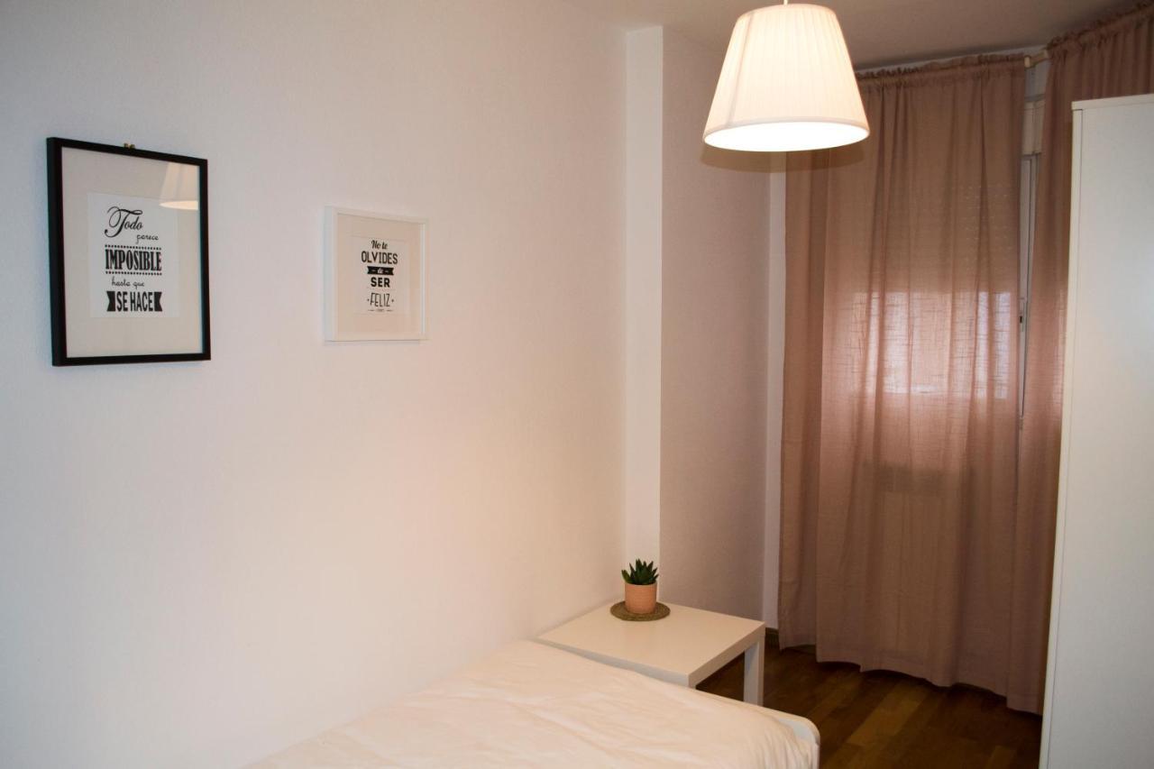 Apartamenticos Torrenueva I Zaragoza Dış mekan fotoğraf